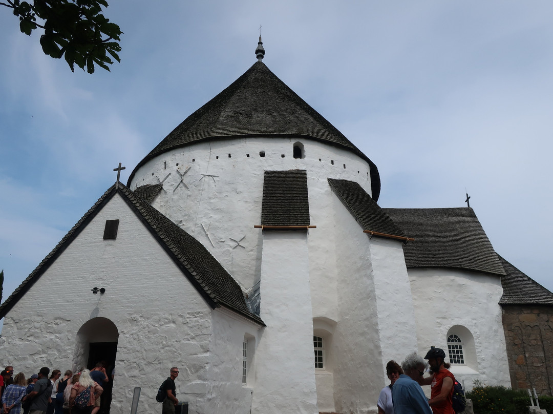 Osterlars Rundkirke-Gudhjem必去景点