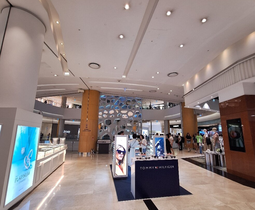 Lotte Department Store Busan Main-釜山必去景点