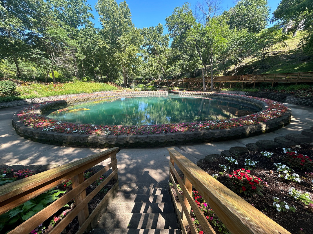 Blue Spring Heritage Center-尤里卡斯普林斯必去景点