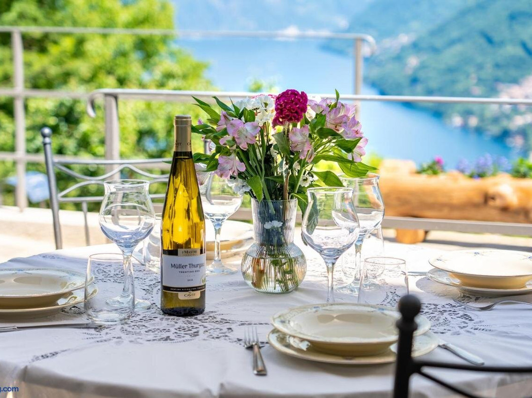 Incanto del Lago Country House