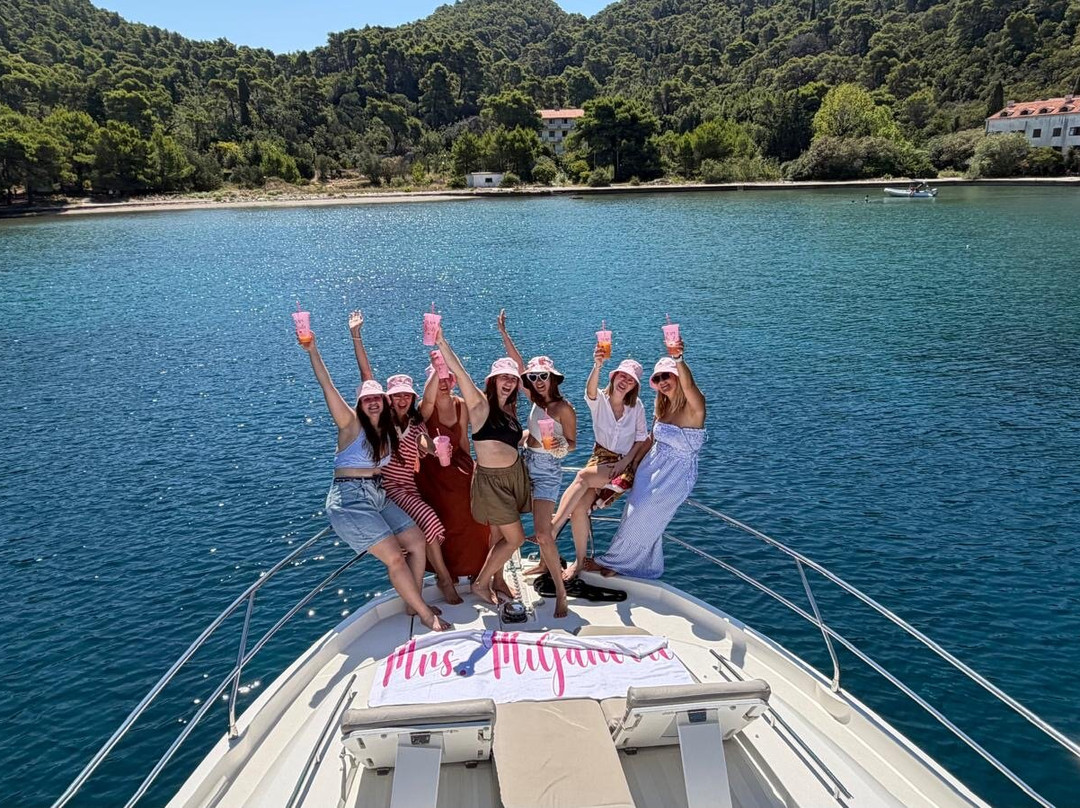 Dubrovnik Boats – Exclusive Private Tours-杜布罗夫尼克必去景点