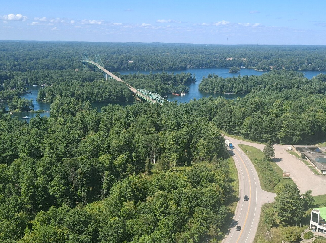 1000 Islands Tower-Lansdowne必去景点
