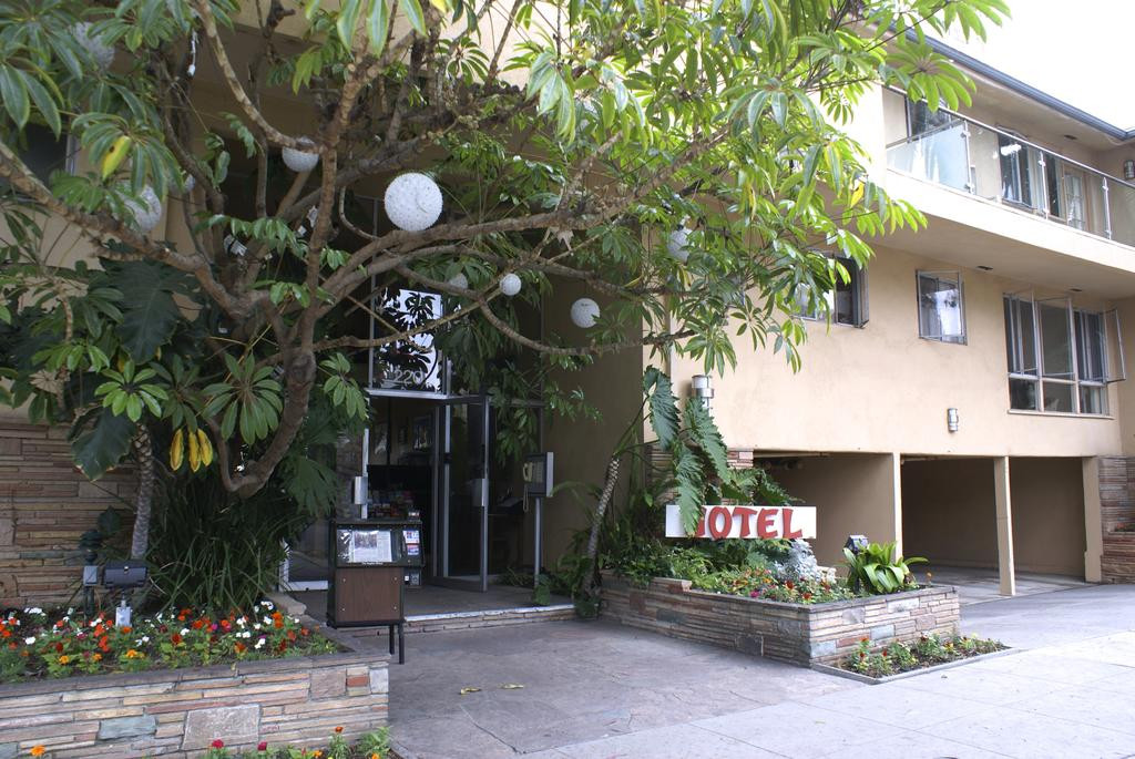 卡马尔套房酒店