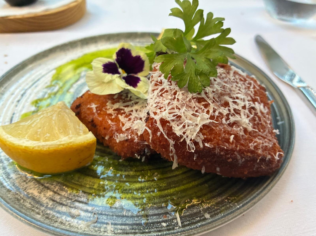 MORPHO Restaurant