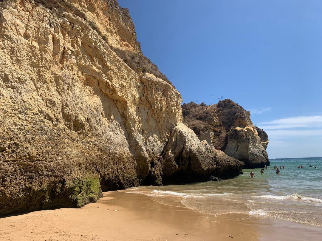 Praia dos Três Irmãos-阿沃必去景点