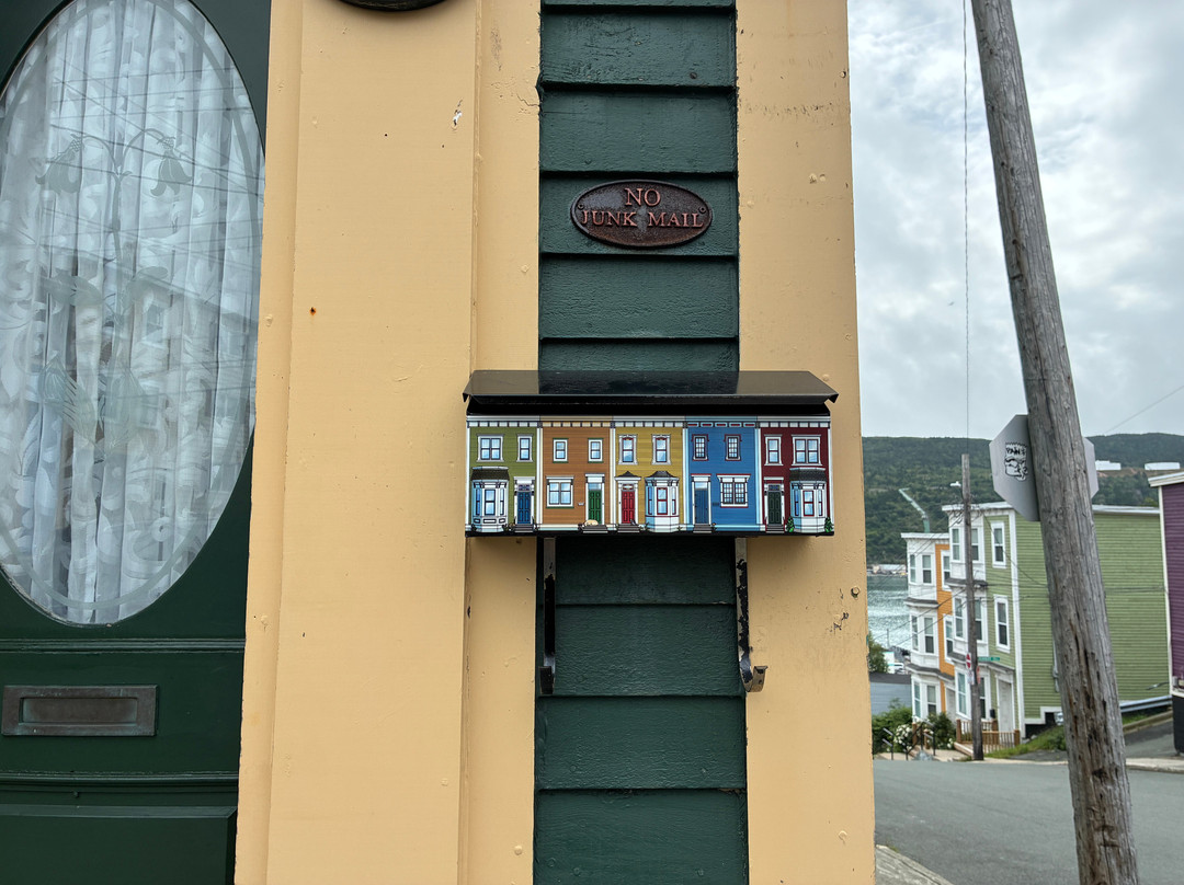 Jellybean Row Houses-圣约翰必去景点