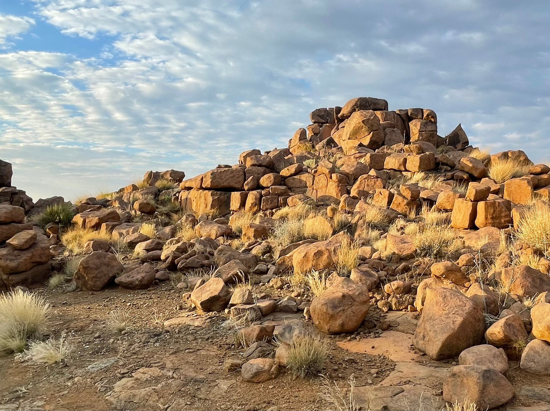 Quivertree Forest and Giant's Playground-Keetmanshoop必去景点