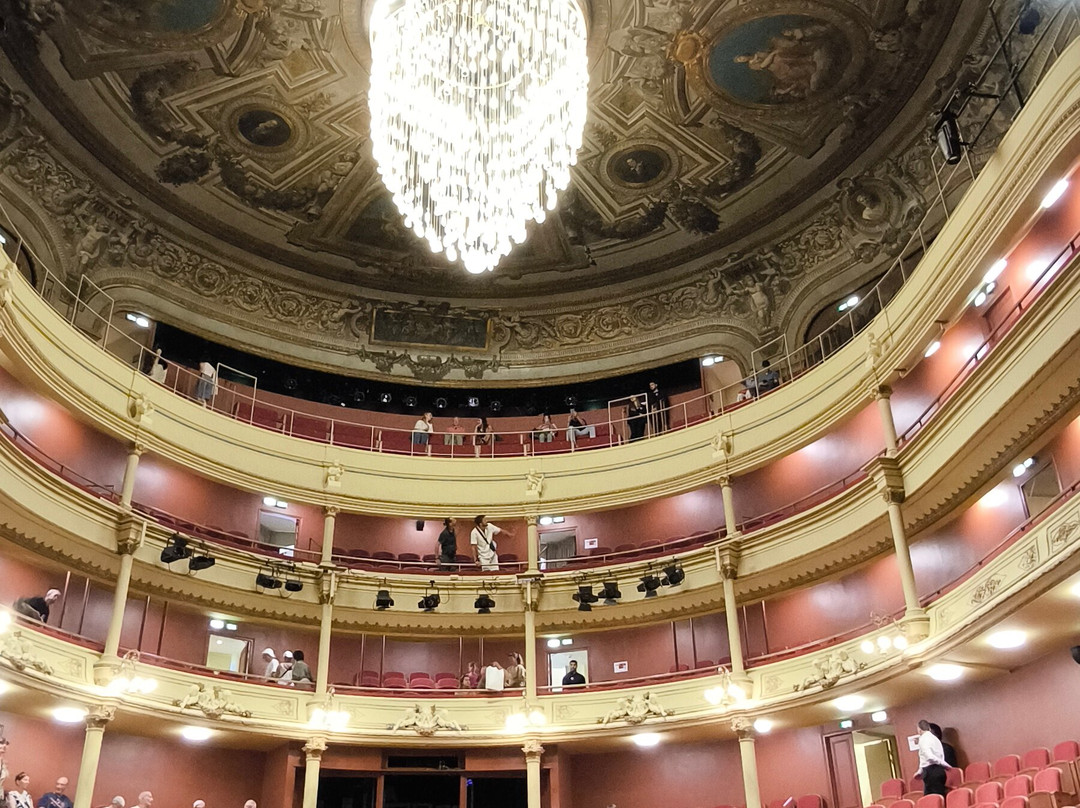 Opéra Théâtre d'Avignon-阿维尼翁必去景点