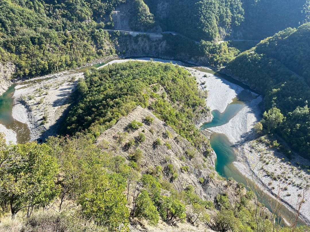 Brugnello-Corte Brugnatella必去景点