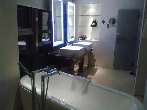 桔子水晶杭州西湖湖滨银泰酒店主图