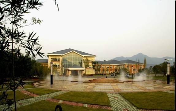 溪口银凤旅游度假村-官方