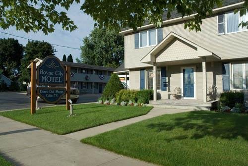 Boyne City Motel-官方