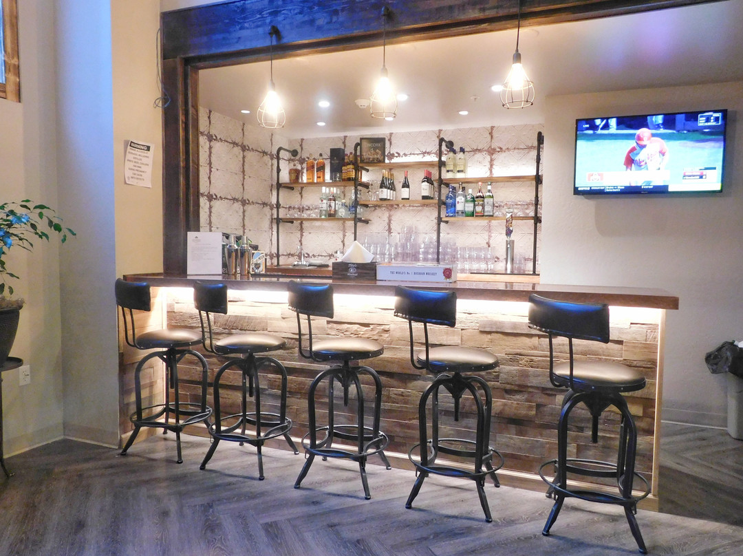 GreenTree Inn & Suites Pinetop主图