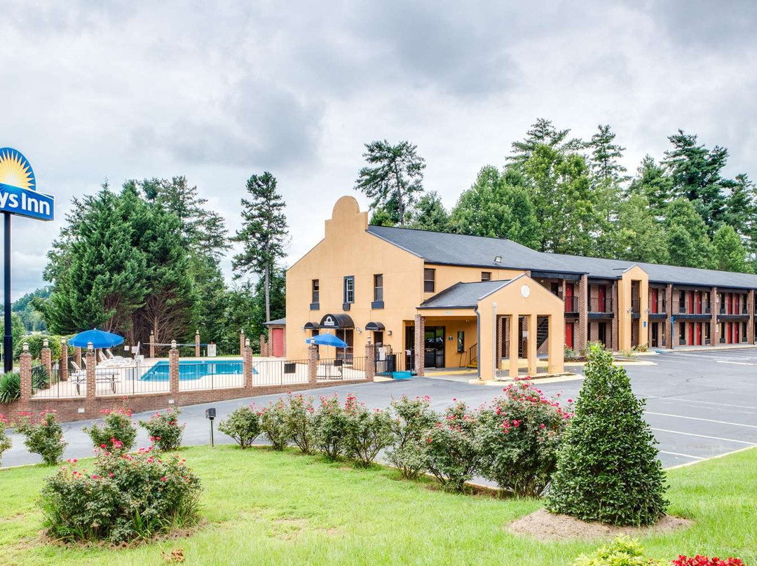 Columbus Inn And Suites主图