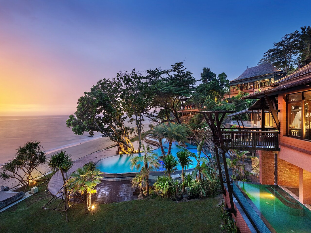 Nirvana Beach Resort & Spa