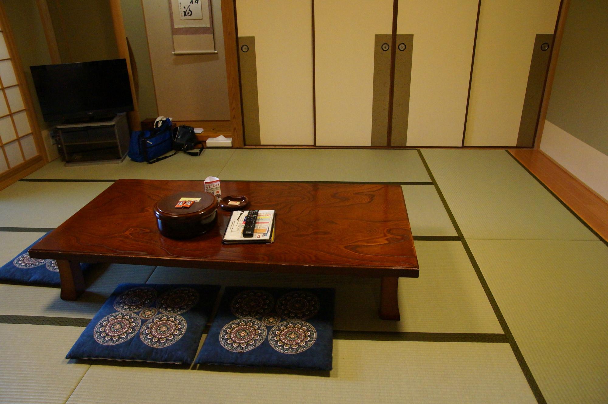 Riraku-客卧