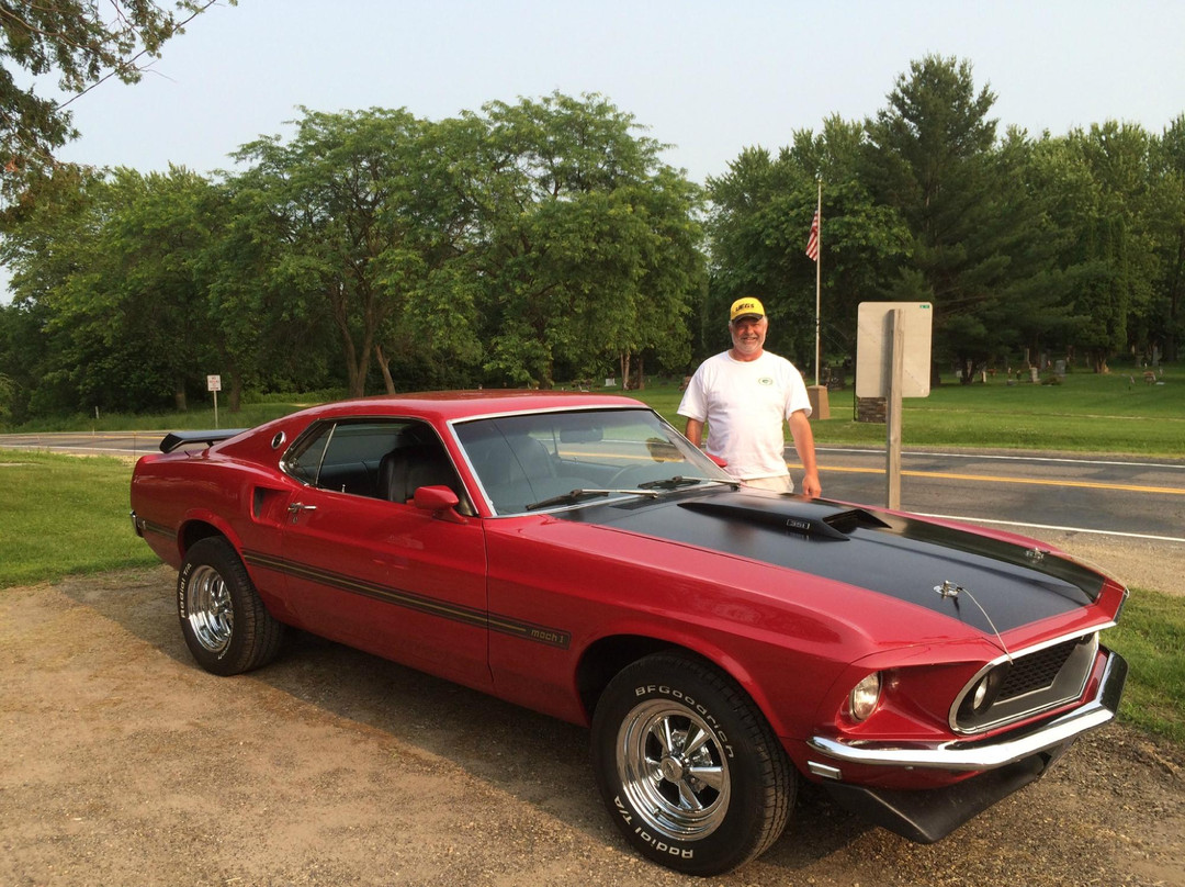 Hilltop/Pizza planet