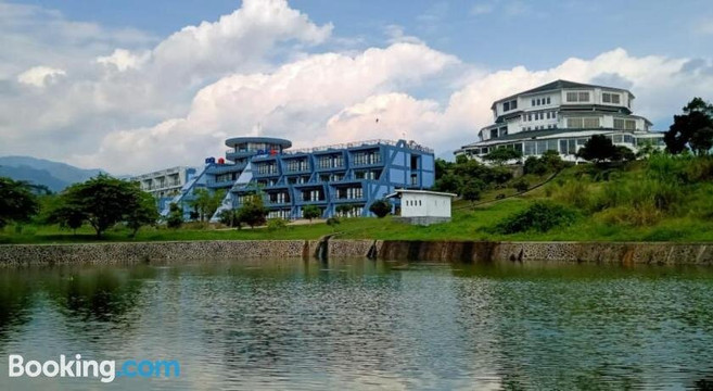 REVIVE Puncak Grand Smesco Hills Edufarm