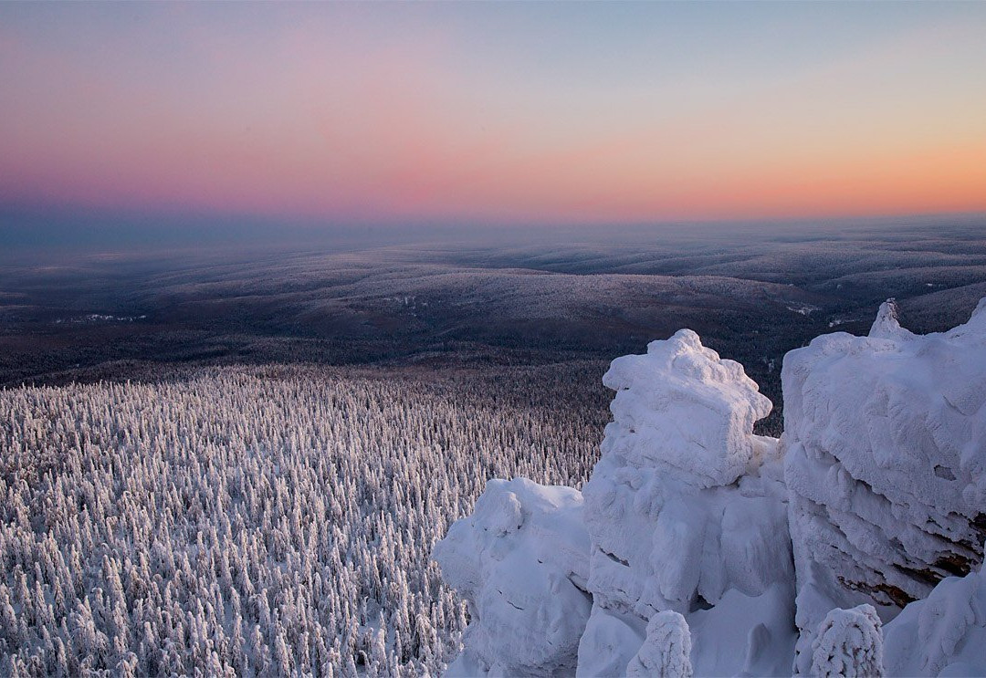 Polyudov Kamen Mountain景点图片