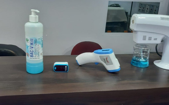 Hotel Tara Tower主图