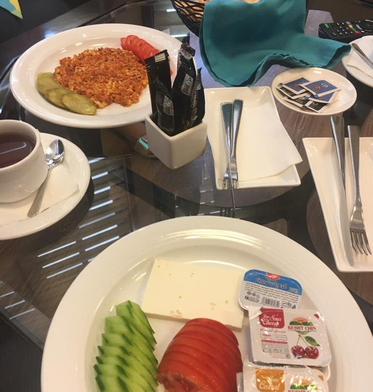 Maryam Sorinet Hotel主图