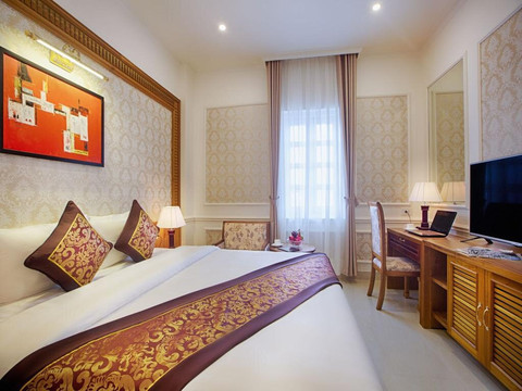Riverside Hotel Quảng Bình主图