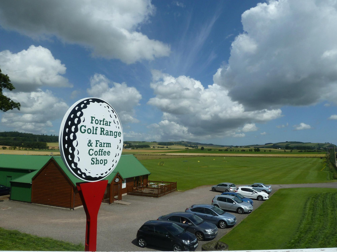 Murthill餐馆和美食-Forfar Golf Range