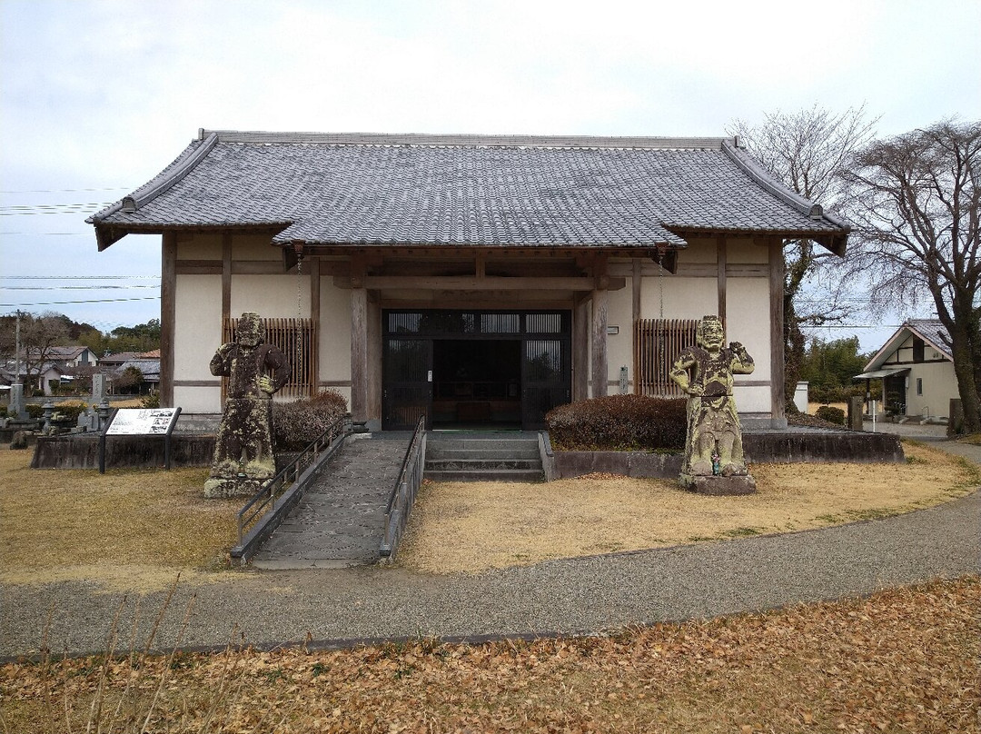 Hyuga Kokubunji Ruins景点图片