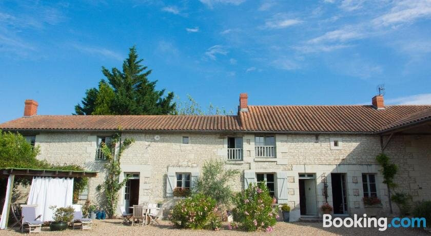 Le Clos des Fayes主图