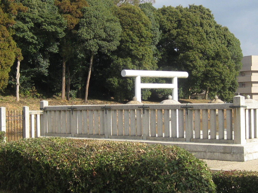 Oda Chausuyama Tomb景点图片