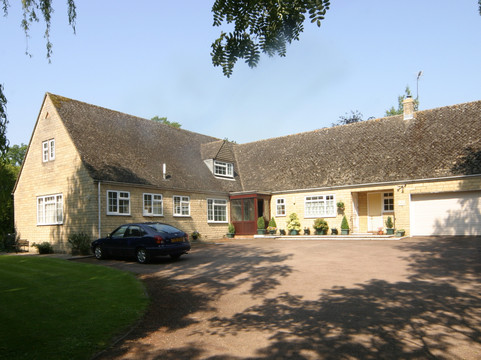 Broadwell酒店住宿-Aston House