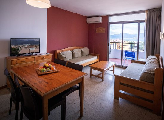 Xon's Platja Hotel主图