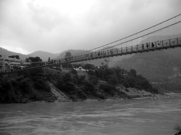 Lakshman Jhula Bridge景点图片