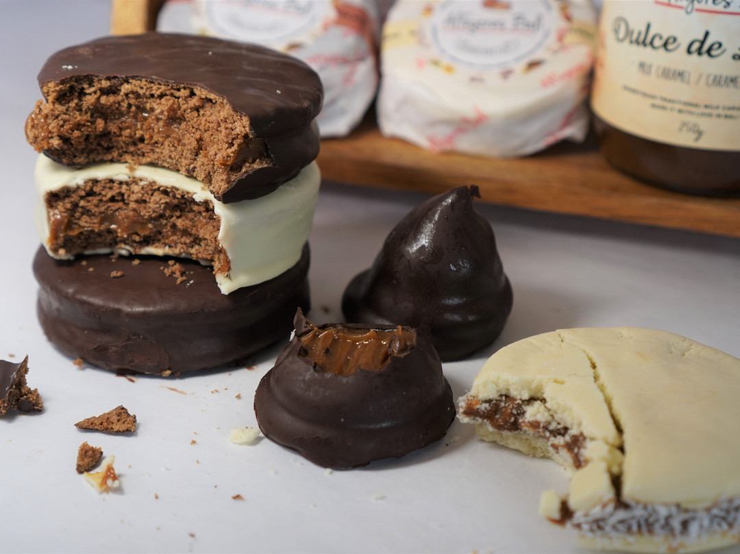 Pemecutan Klod餐馆和美食-Alfajores Bali Shop