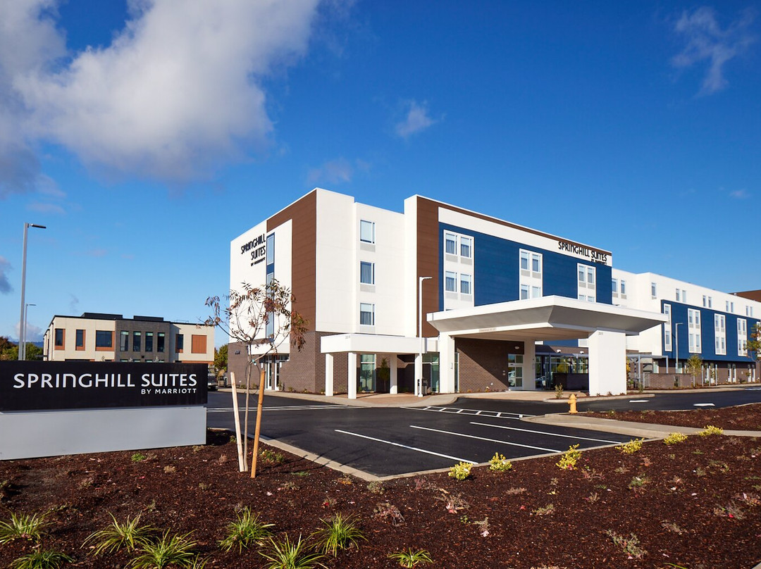 SpringHill Suites by Marriott Medford Airport主图