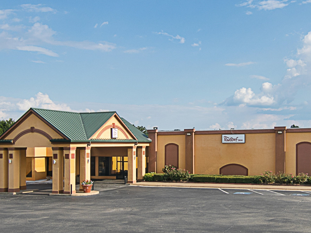 Barnesville酒店住宿-Red Roof Inn Forsyth