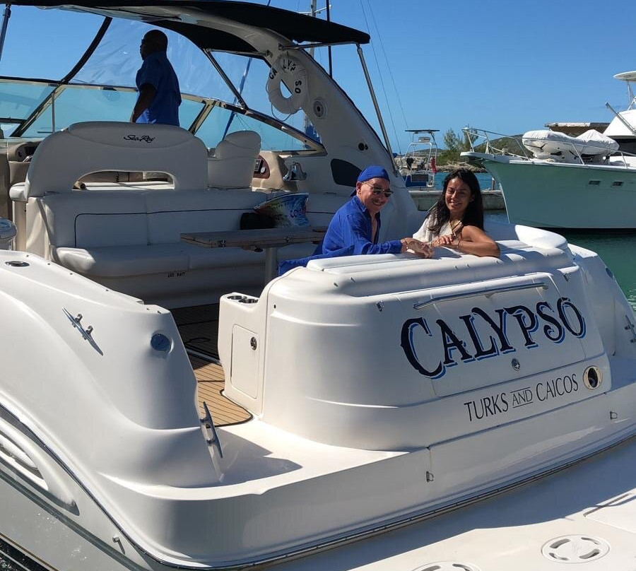 Poseidon Charters-普罗维登西亚莱斯必去景点