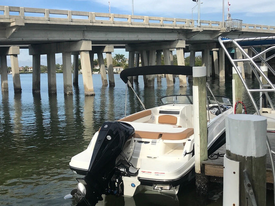 Siesta Key Boat Charters-西耶斯塔岛必去景点