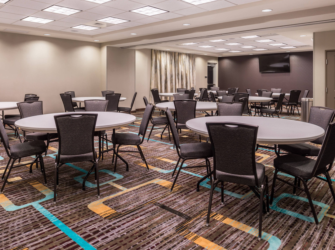 Residence Inn St Louis Westport主图