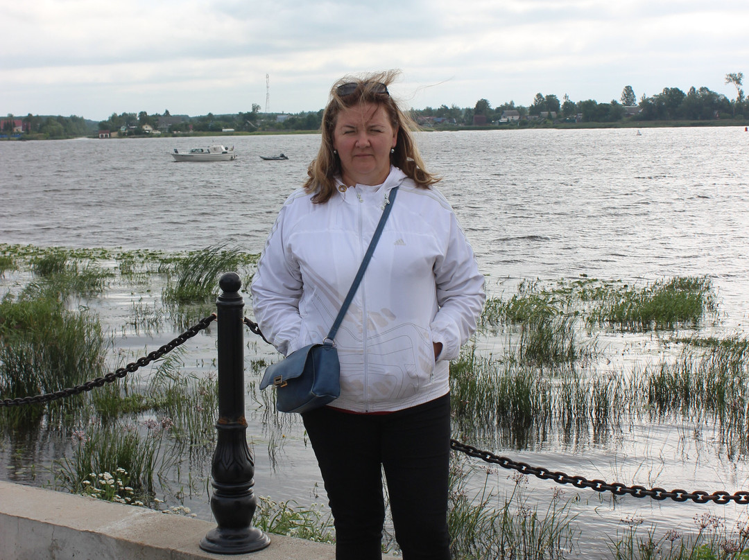 Ladoga Military Fleet Monument and Memorial Complex Doroga Zhizni景点图片