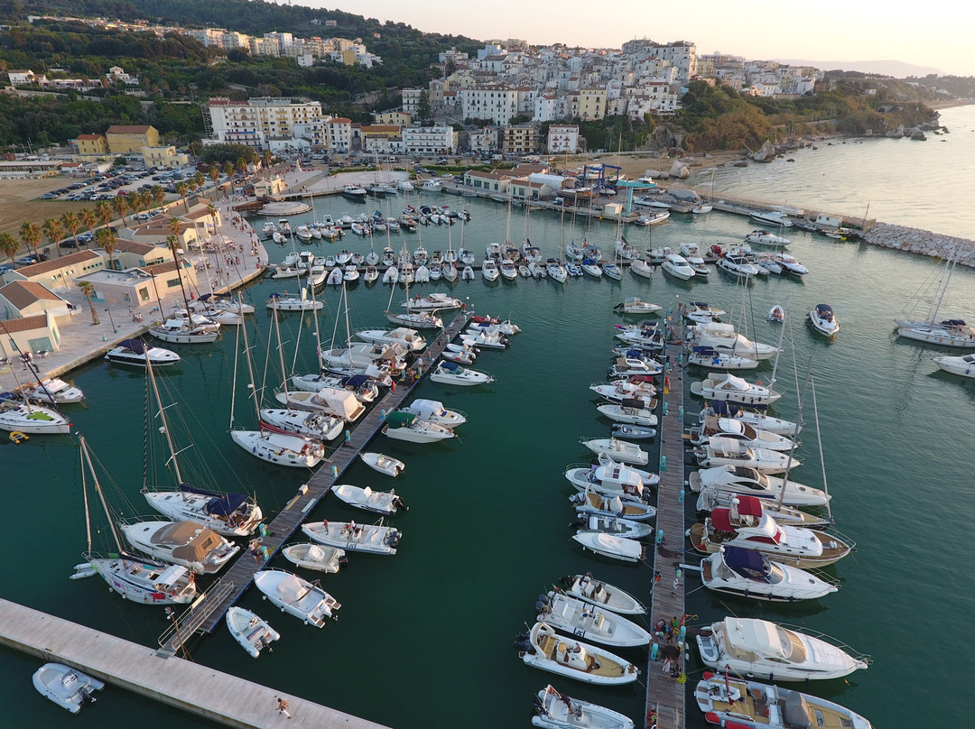 Porto Turistico di Rodi Garganico景点图片