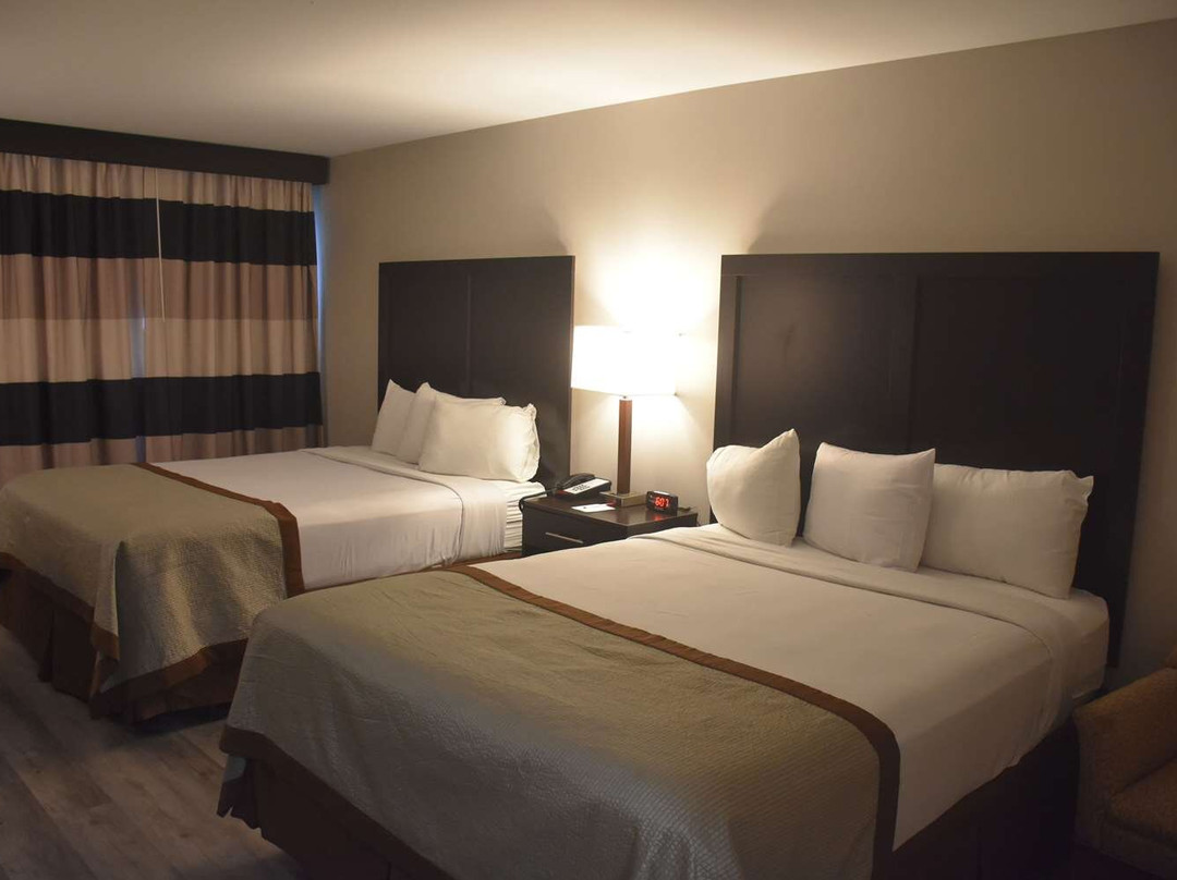 Ramada By Wyndham Vineland Millville Area主图
