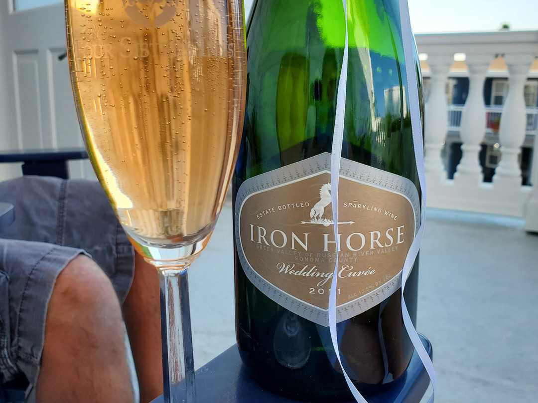 西崖客栈，四姐妹客栈主图