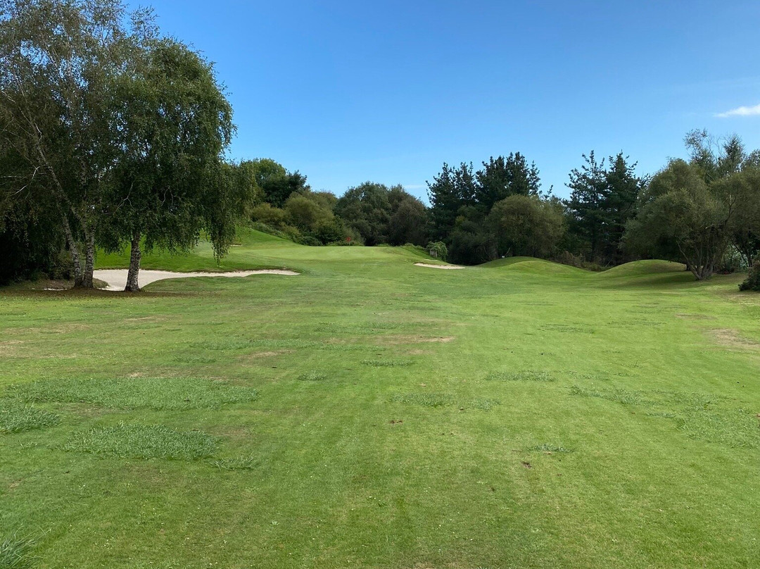Club de Golf Municipal-利亚内斯必去景点
