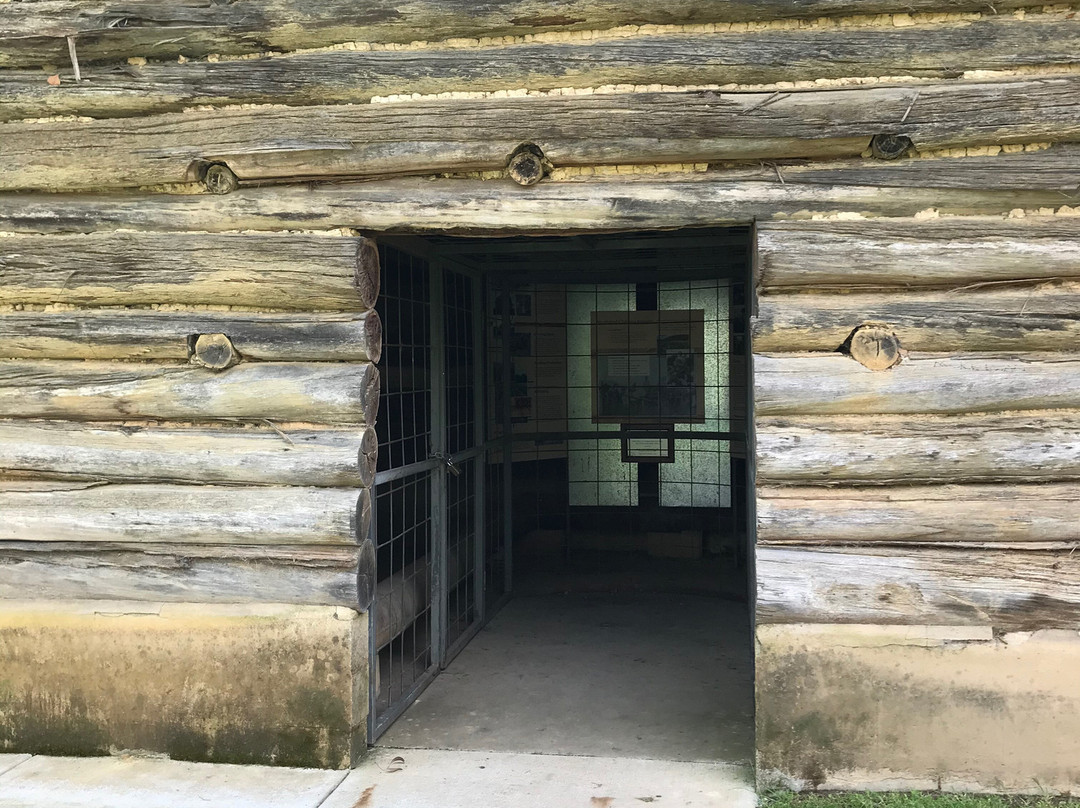 Log Tobacco Kiln-Myrtleford必去景点