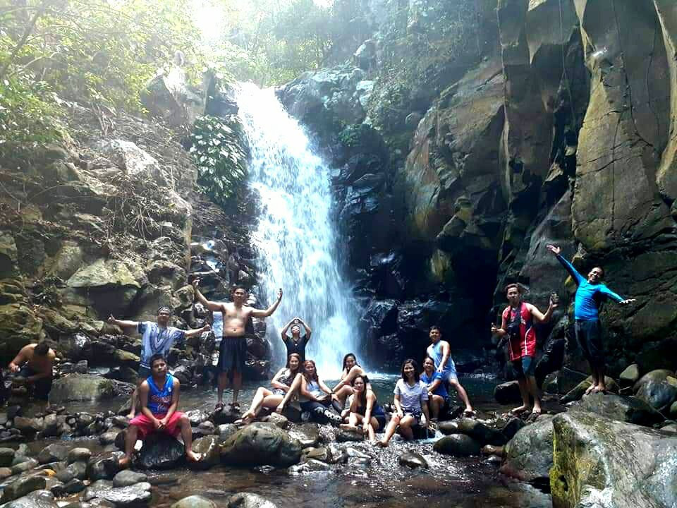 Limutan Falls景点图片