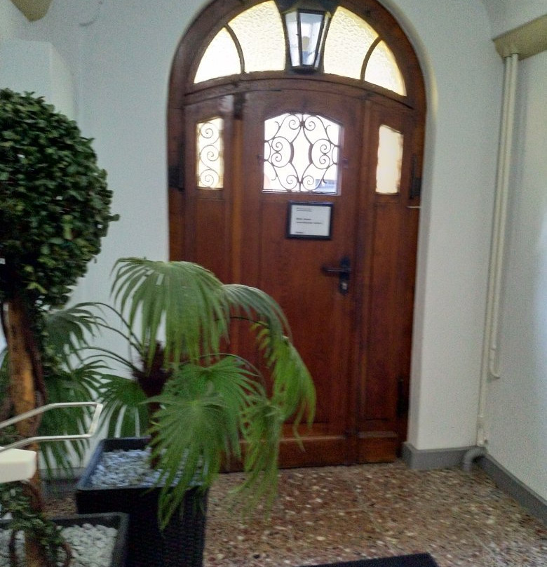 Hotel Garni zum Bären（熊旅馆）