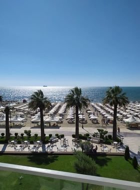 Premium Beach Hotel主图