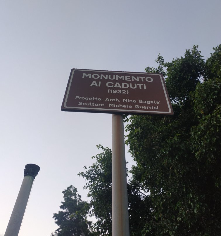 Monumento Ai Caduti-Palmi必去景点