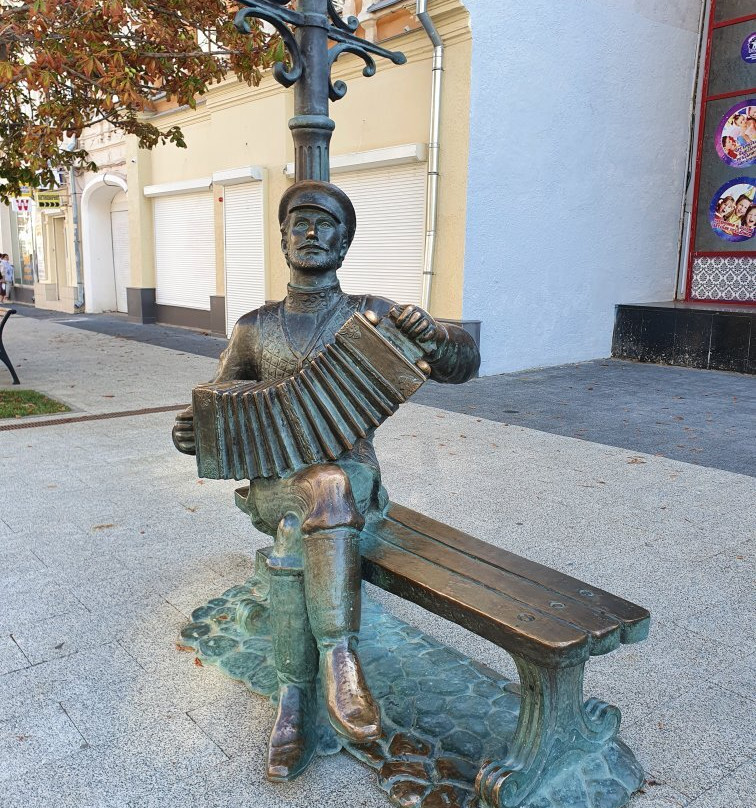 Monument Saratov Harmonica-萨拉托夫必去景点